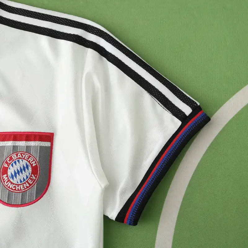 Fu?ball-Club Bayern M¨¹nchen Away Retro Fan Version 97/98 Season Jersey