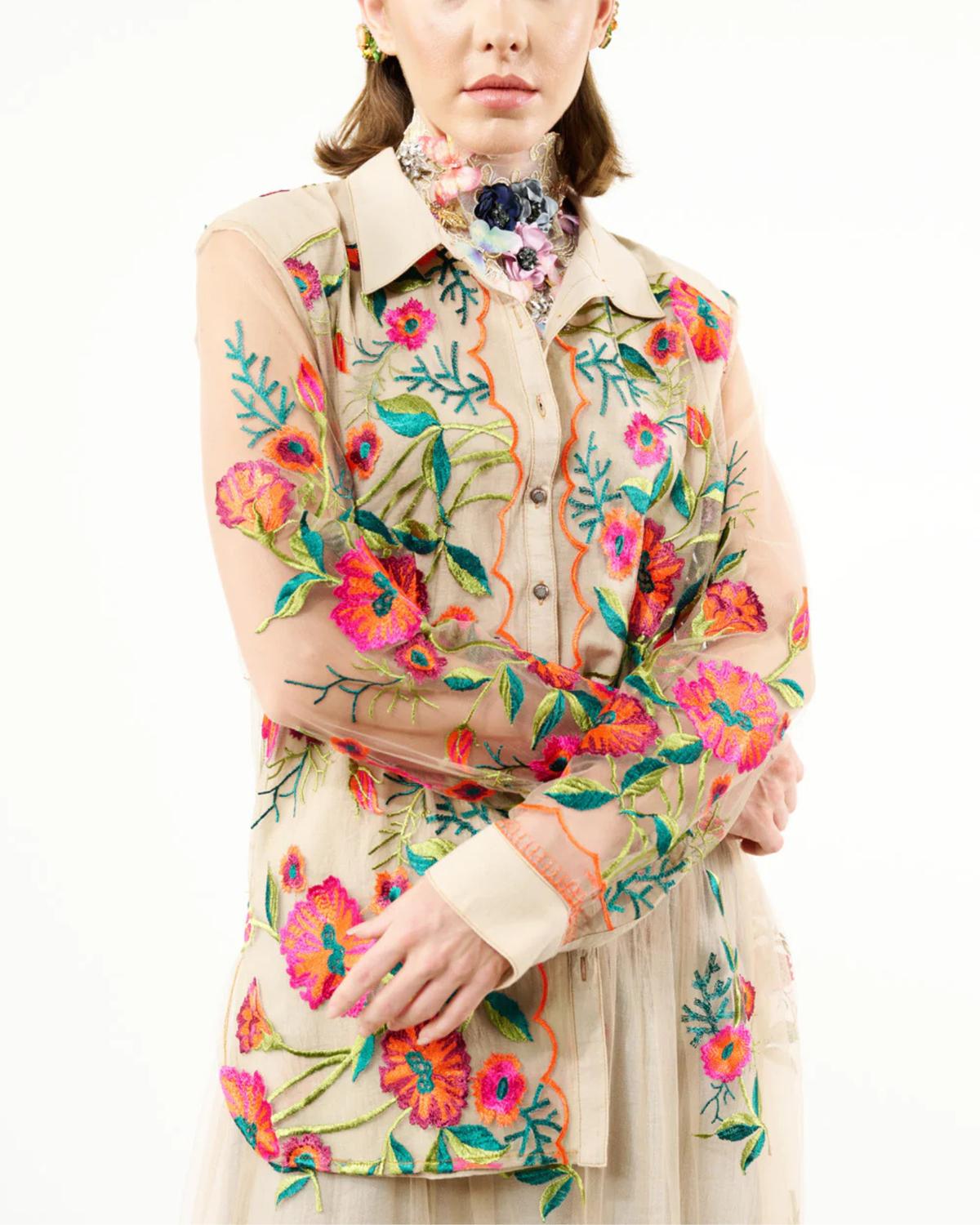 Aratta - Vintage Floral Embroidered Shirt