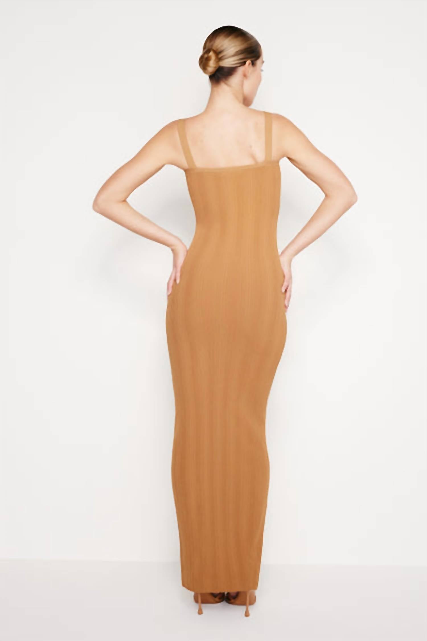 Good American - Plisse Maxi Dress