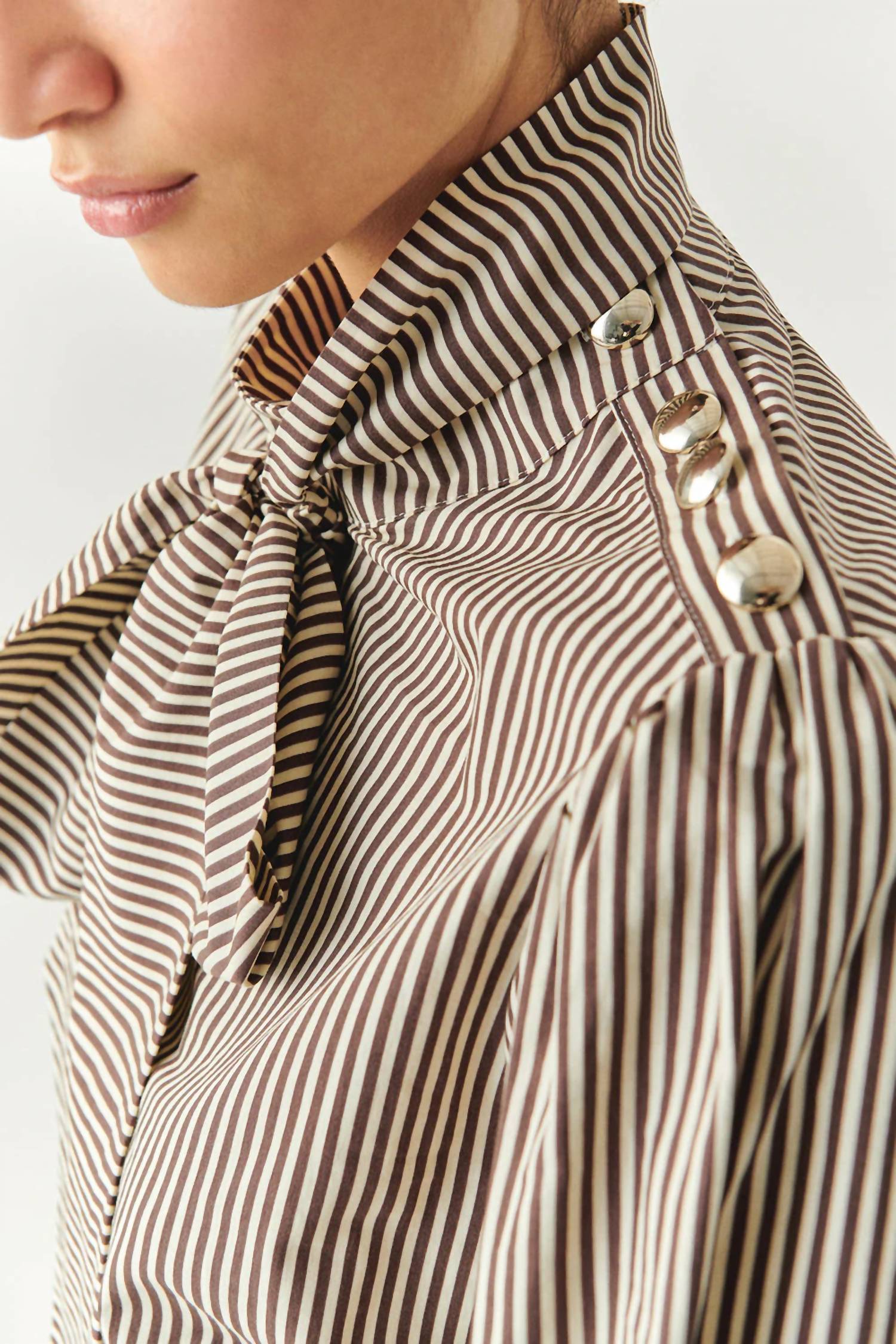 Exquise - High Neck Cotton Blouse