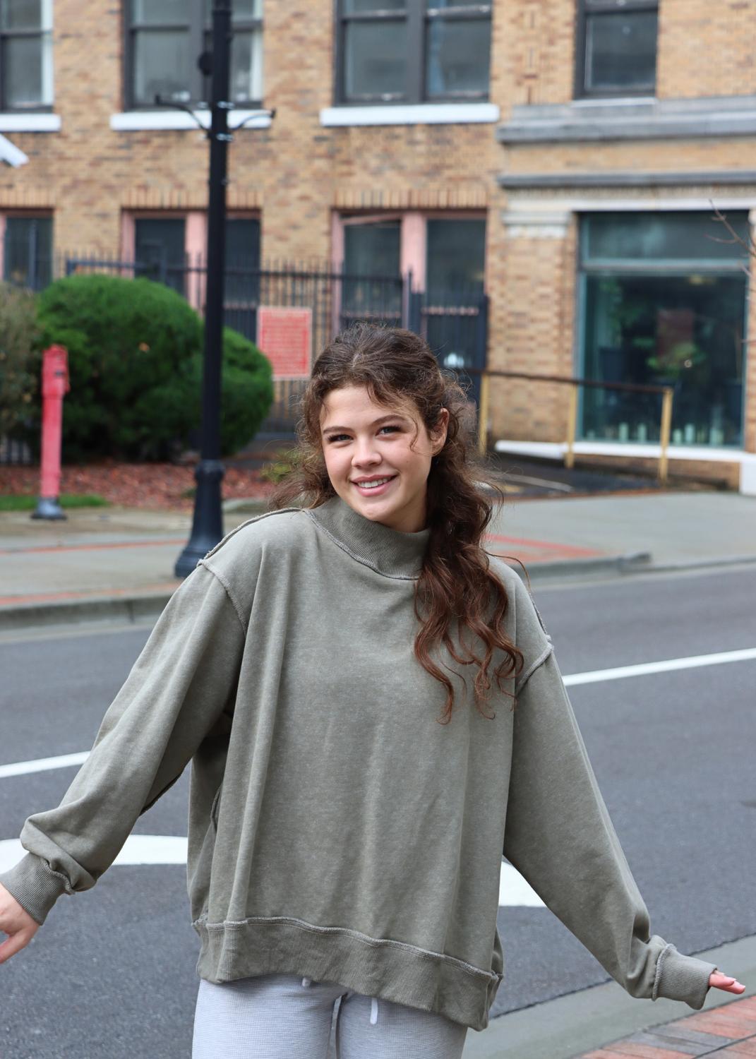 Bucketlist - Vintage Wash Print Mockneck Lightweight Sweatshirt