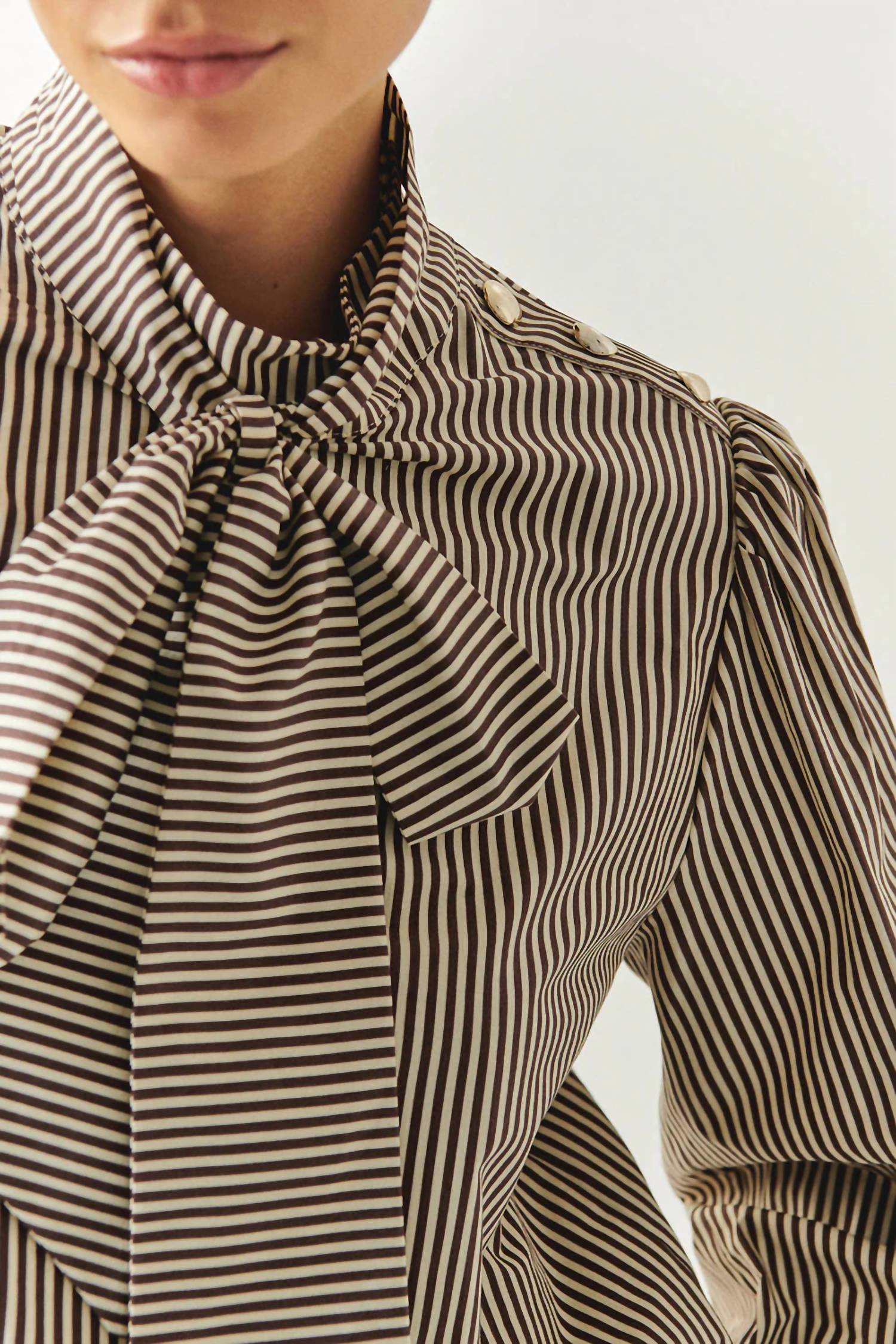 Exquise - High Neck Cotton Blouse