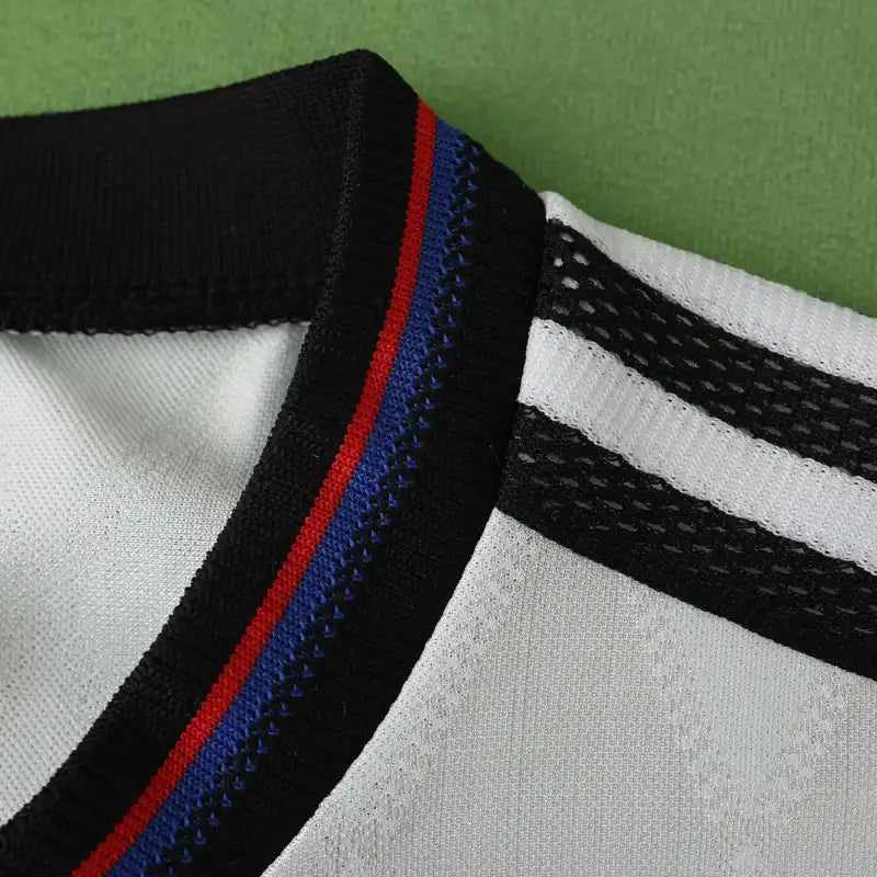 Fu?ball-Club Bayern M¨¹nchen Away Retro Fan Version 97/98 Season Jersey