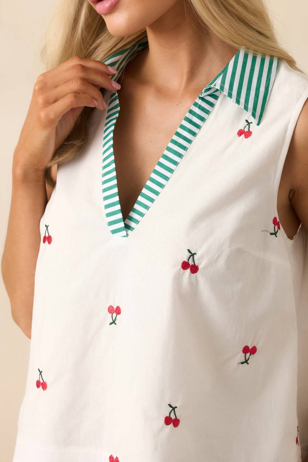 &Merci - Fruit Pattern Shirt Collar Sleeveless Top