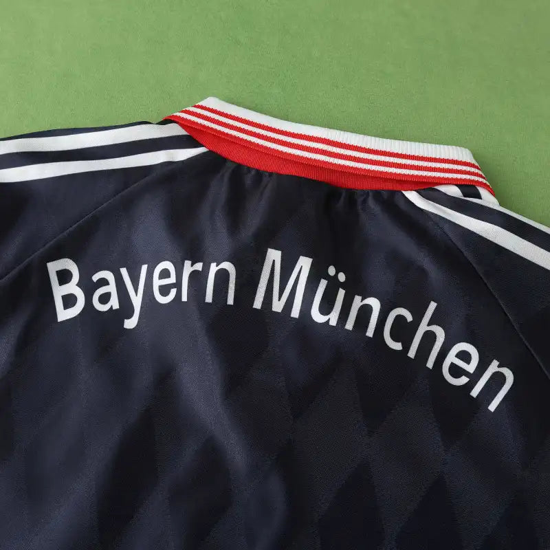 Fu?ball-Club Bayern M¨¹nchen Home Retro Fan Version 97/99 Season Jersey
