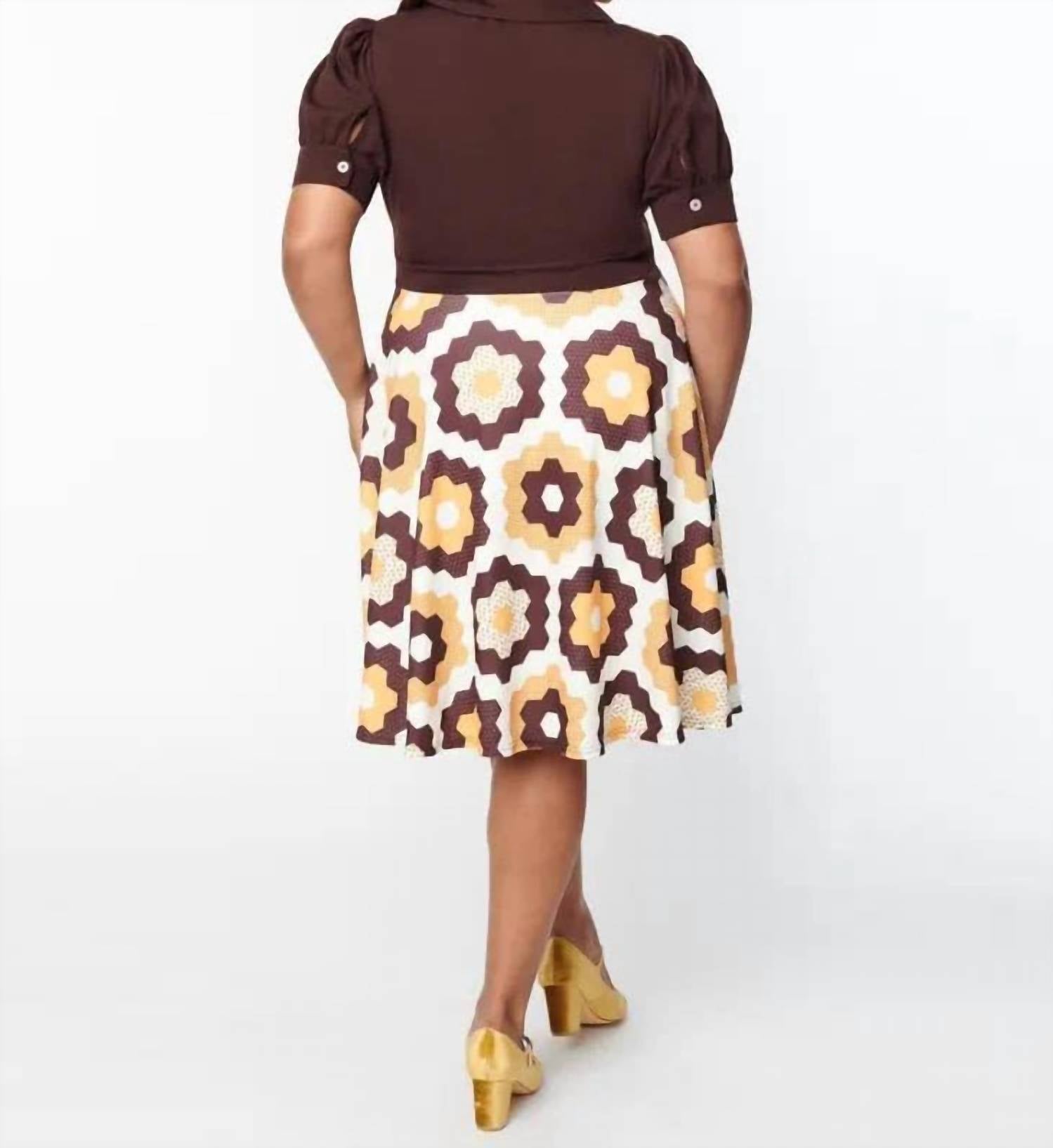 Unique Vintage - Honey Comb Pattern Flare Dress